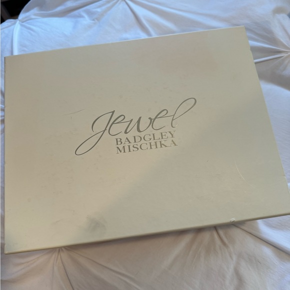 Badgley Mischka Block Heels - Picture 4 of 5